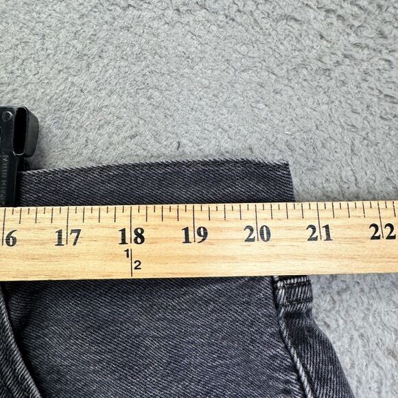 Levis 501 Jeans Mens 44X32 Black Straight Fit Button Fly Red Tab Denim Pants - Picture 4 of 7